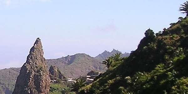 Piękne miejsce na wczasy na wyspie La Palma. Długo oczekiwane wczasy w Santa Cruz de la Palma.